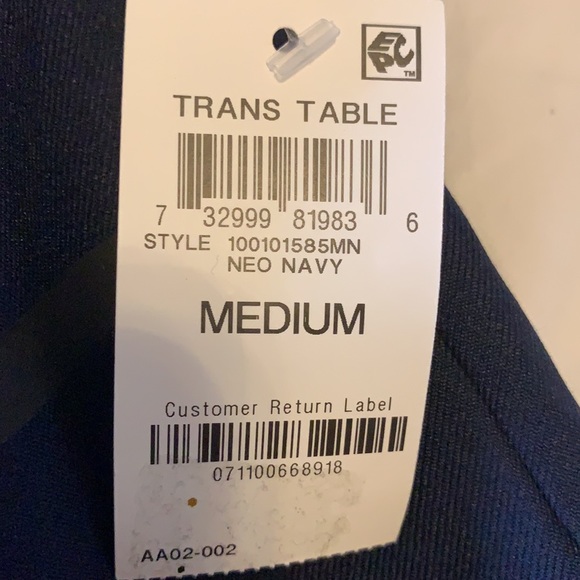 Alfani light weight water resistant jacket - Picture 4 of 7